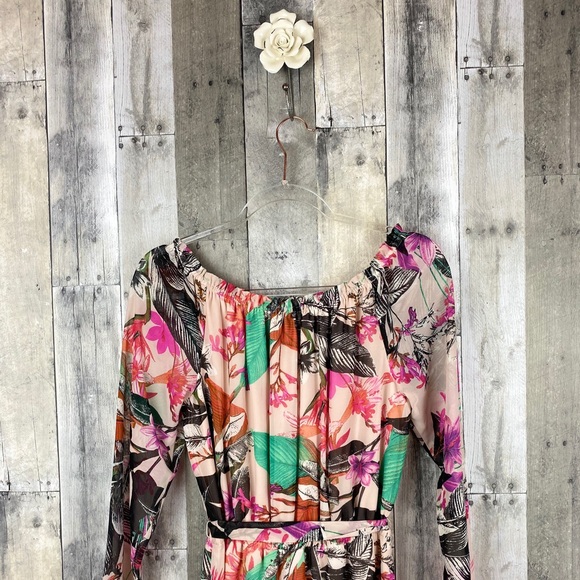 Nine West Floral Shirred Pleated Maxi Dress Size 4 - Picture 4 of 8